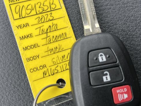 Used 2023 Toyota Tacoma SR AWD/4WD image 21