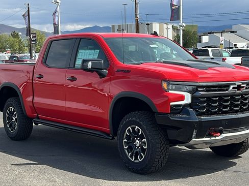 New 2026 Chevrolet Silverado 1500 ZR2 w/ LPO, Dark Essentials Package AWD/4WD image 3