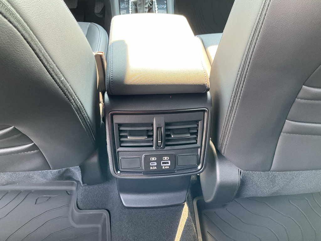 Certified 2025 Subaru Forester Limited AWD/4WD image 9