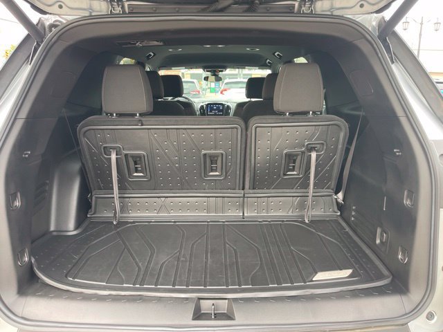 Used 2023 Chevrolet Traverse LT FWD image 38