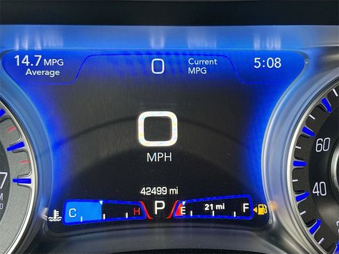 Used 2021 Chrysler 300 Touring w/ Driver Convenience Group image 12