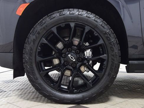 Used 2023 Chevrolet Tahoe High Country w/ LPO, Illumination Package AWD/4WD image 27