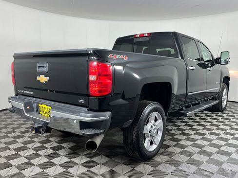 Used 2016 Chevrolet Silverado 2500 LTZ w/ Duramax Plus Package AWD/4WD image 6