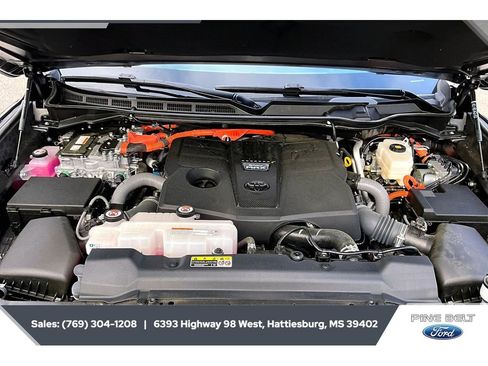 Used 2025 Toyota Sequoia TRD Pro w/ Tow Technology Package AWD/4WD image 8