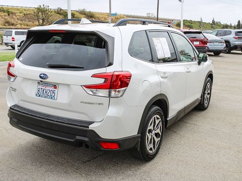 Used 2021 Subaru Forester Premium w/ Popular Package #1 AWD/4WD image 9