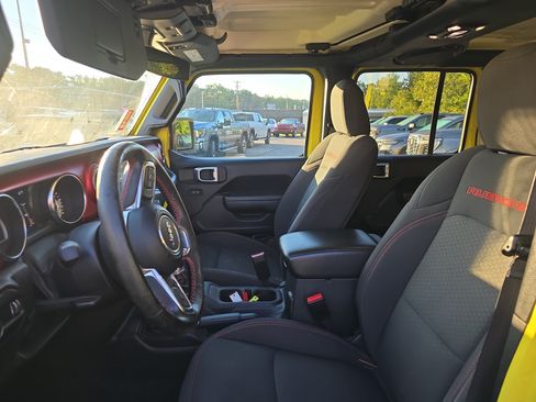 Used 2023 Jeep Wrangler Unlimited Rubicon w/ Xtreme 35 Tire Package AWD/4WD image 9