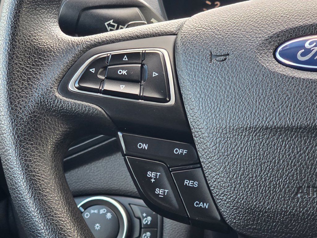 Used 2017 Ford Escape SE AWD/4WD image 18