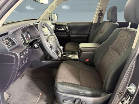 Used 2021 Toyota 4Runner TRD Off-Road AWD/4WD image 5