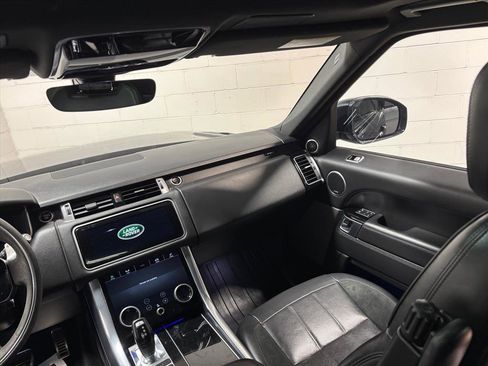 Used 2020 Land Rover Range Rover Sport HST image 38