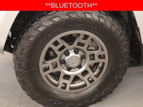 Certified 2024 Toyota 4Runner TRD Off-Road Premium w/ Off Road Premium Plus Package AWD/4WD image 10