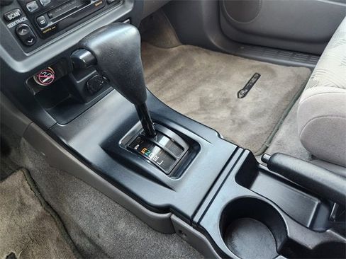 Used 2001 Toyota 4Runner SR5 image 14