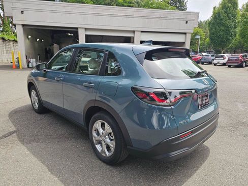Used 2024 Honda HR-V LX image 5