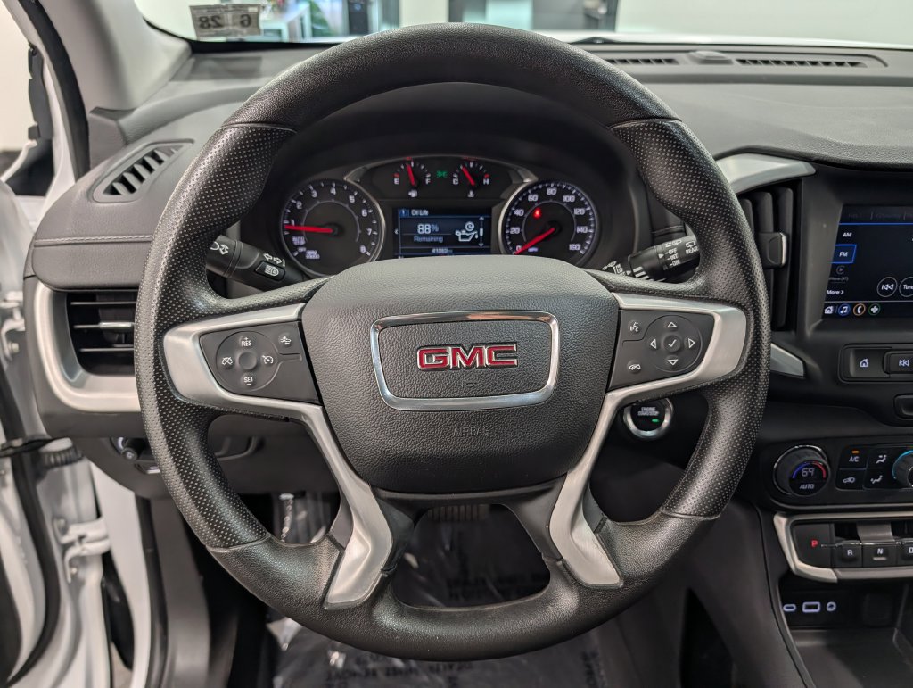 Used 2023 GMC Terrain SLE w/ Driver Convenience Package AWD/4WD image 24