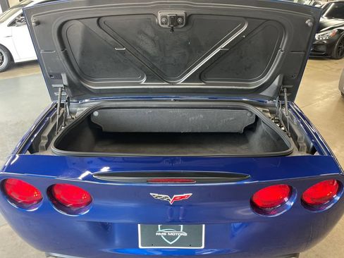Used 2007 Chevrolet Corvette Convertible w/ Preferred Equipment Group RWD image 48