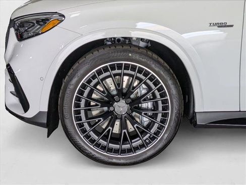 New 2026 Mercedes-Benz GLC 43 AMG 4MATIC image 10