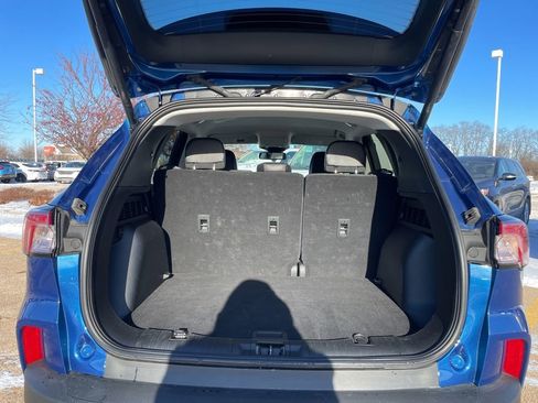 Used 2022 Ford Escape Titanium image 13