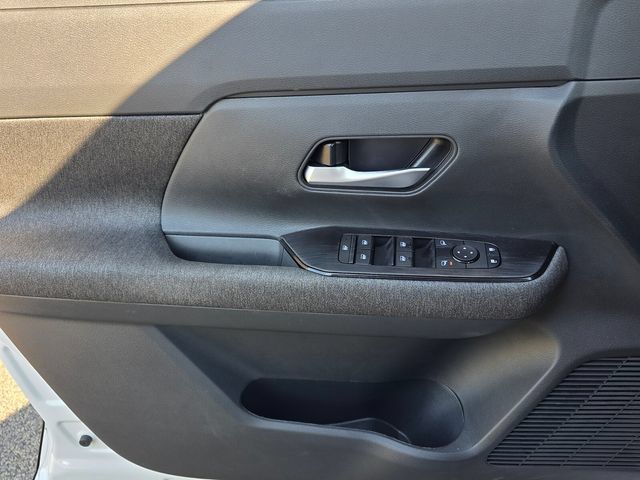 Used 2026 Nissan Kicks SV FWD image 26