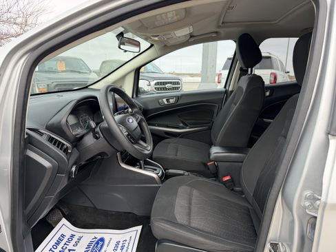 Certified 2021 Ford EcoSport SE image 18