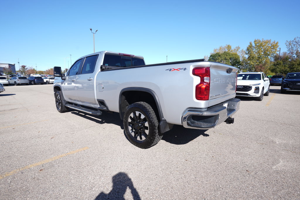 Used 2020 Chevrolet Silverado 3500 LT w/ All Star Edition AWD/4WD image 30