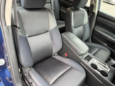 Used 2016 Nissan Altima 2.5 SR FWD image 9