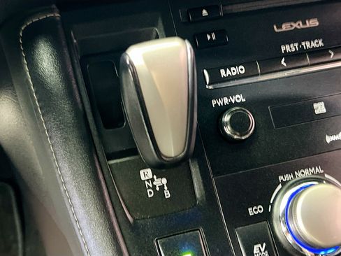 Used 2015 Lexus CT 200h w/ Navigation Package image 17