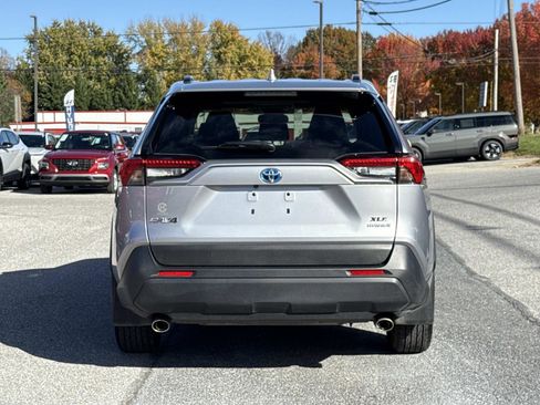 Used 2023 Toyota RAV4 XLE image 25