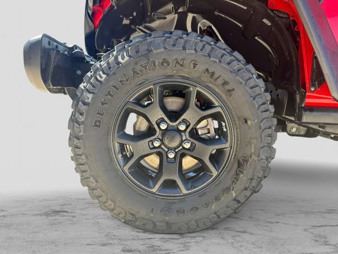 Used 2022 Jeep Wrangler Sport AWD/4WD image 18