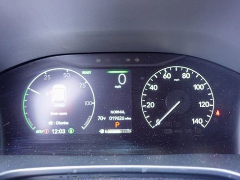 Used 2025 Honda CR-V Sport Touring image 15