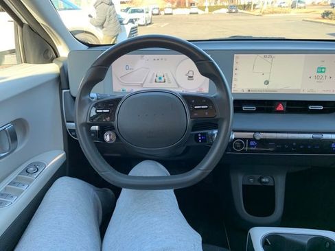 Used 2022 Hyundai Ioniq 5 SE image 14