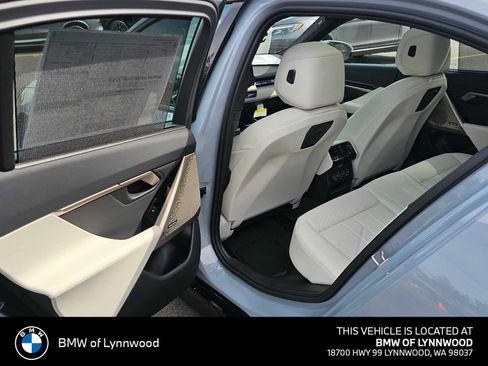 New 2026 BMW 540i xDrive w/ Executive Package AWD/4WD image 15