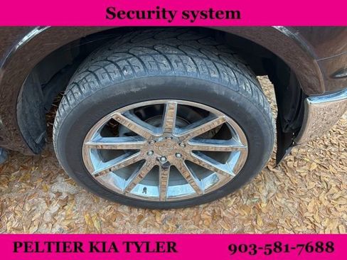 Used 2019 Ford F150 Lariat image 17