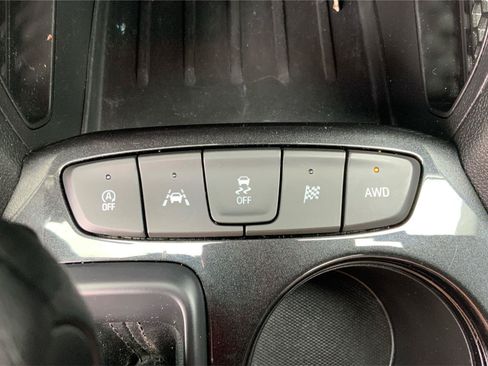 Used 2021 Chevrolet TrailBlazer LT AWD/4WD image 36