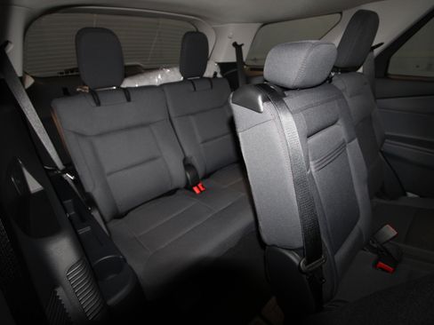 New 2026 Ford Explorer Active image 24