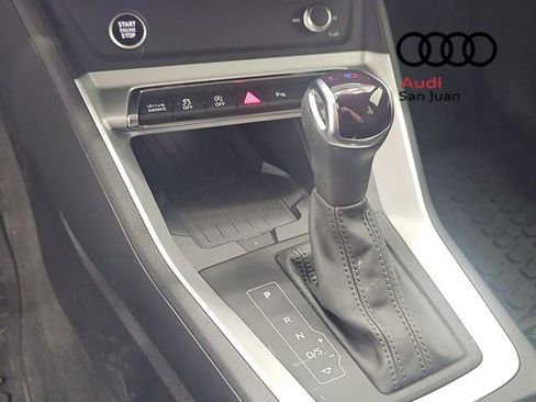 Certified 2025 Audi Q3 2.0T Premium w/ Convenience Package image 31