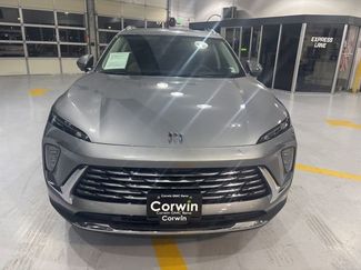 Used 2025 Buick Envision Preferred video 2