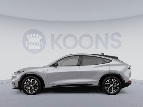 Used 2021 Ford Mustang Mach-E Premium image 2