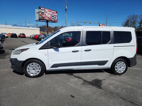 Used 2018 Ford Transit Connect XL image 4