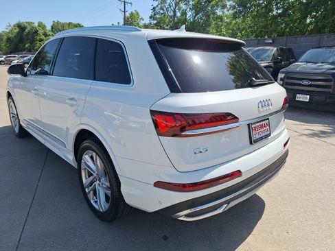 Used 2021 Audi Q7 2.0T Premium Plus w/ Premium Plus Package AWD/4WD image 4