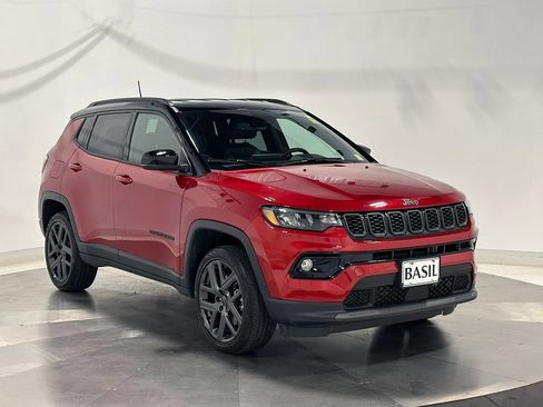 Used 2026 Jeep Compass Limited AWD/4WD image 40