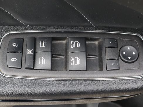 Used 2023 Dodge Charger R/T w/ Plus Group image 15