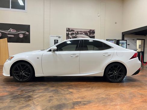 Used 2014 Lexus IS 350 w/ F Sport Package RWD image 6