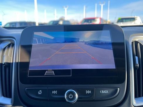 Used 2024 Chevrolet Malibu LT image 23