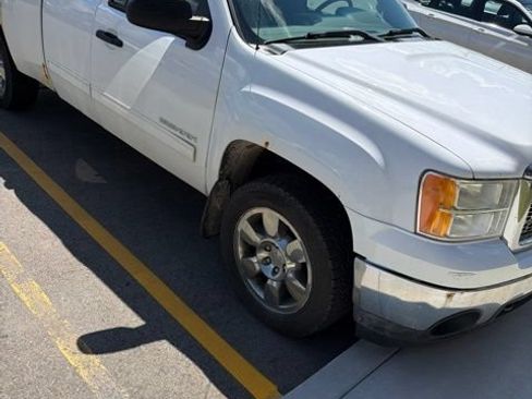Used 2013 GMC Sierra 1500 SLE w/ Power Tech Package AWD/4WD image 1