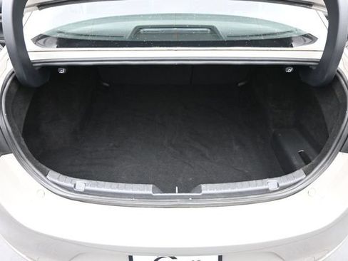 Used 2024 MAZDA MAZDA3 s FWD image 19