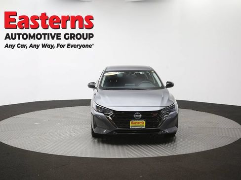 Used 2025 Nissan Sentra SR FWD image 51