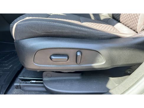 Certified 2019 GMC Acadia SLE w/ GMC Pro Grade Package AWD/4WD image 25