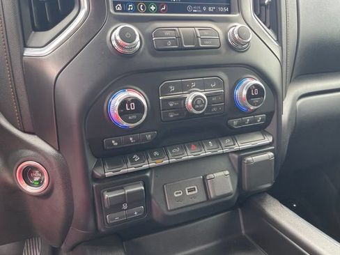 Used 2021 GMC Sierra 1500 AT4 AWD/4WD image 25