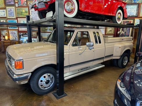 Used 1990 Ford F350 2WD SuperCab DRW image 2