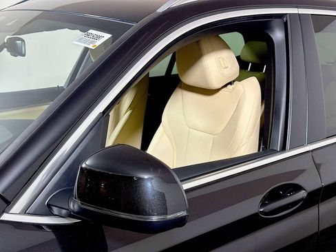 Certified 2023 BMW X3 xDrive30i w/ Convenience Package image 30