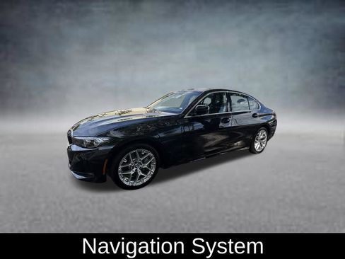 Used 2025 BMW 330i Sedan RWD image 3